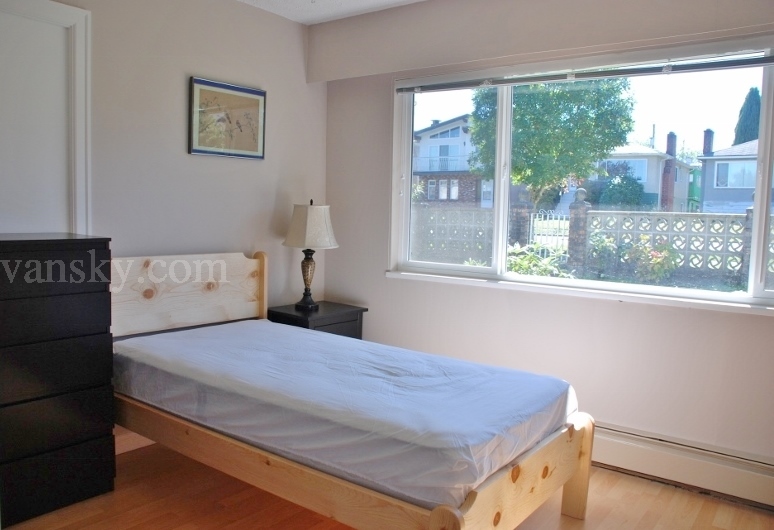 200817144406_DSC_3693 (800x536).jpg